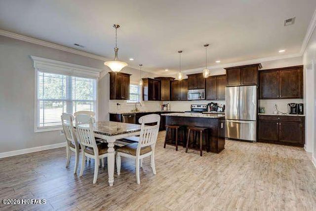 120 Camelot Drive, Holly Ridge, NC 28445