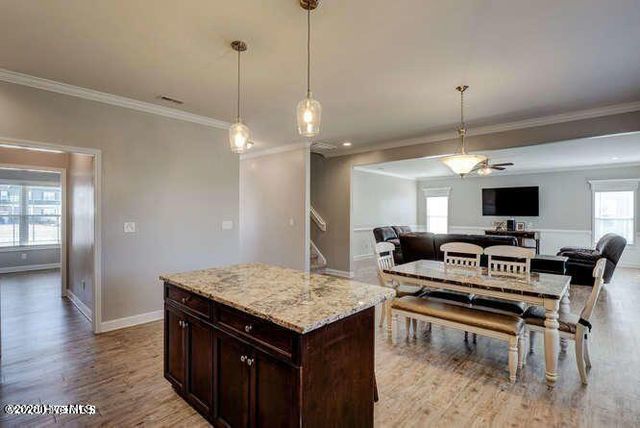 120 Camelot Drive, Holly Ridge, NC 28445