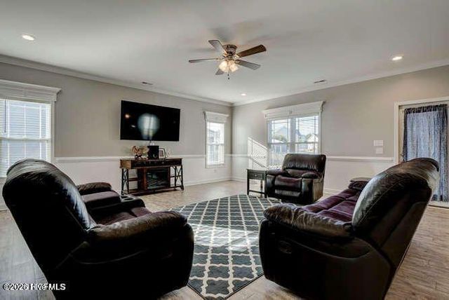 120 Camelot Drive, Holly Ridge, NC 28445