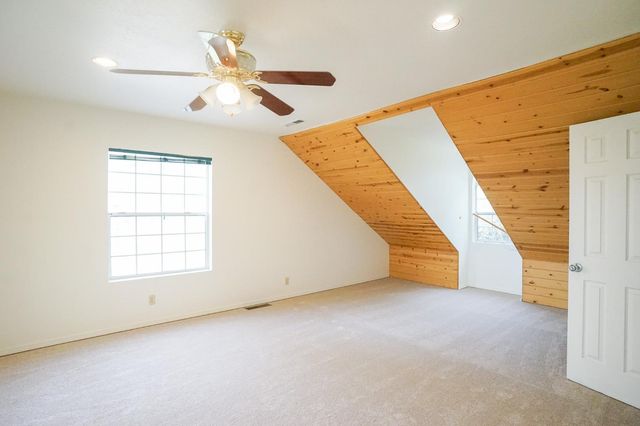 269 Montgomery Dr, Mokelumne Hill, CA 95245