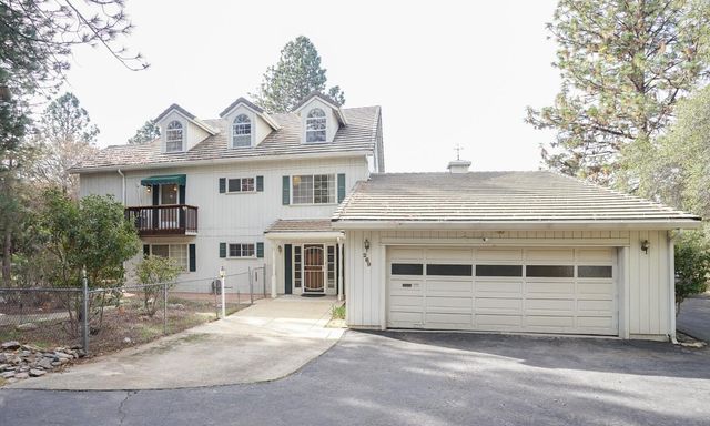 269 Montgomery Dr, Mokelumne Hill, CA 95245