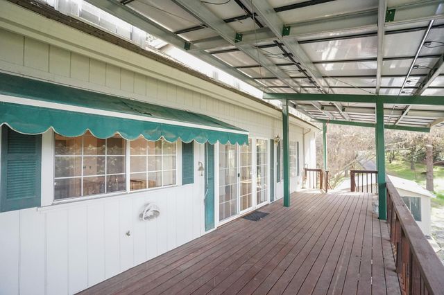 269 Montgomery Dr, Mokelumne Hill, CA 95245