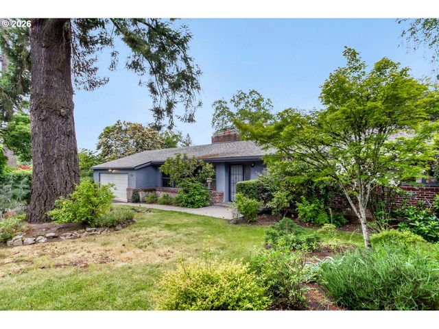8015 Sw FAIRWAY Dr, Portland, OR 97225