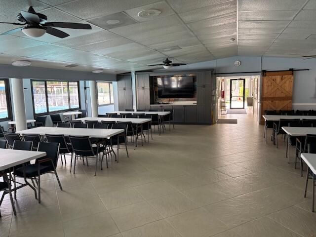 340 Pine Ridge Circle B-1, Greenacres, FL 33463