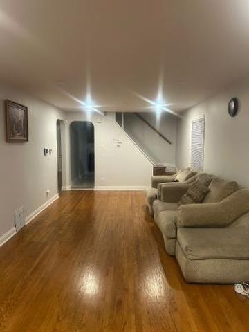 2816 W 85th Street, Chicago, IL 60652