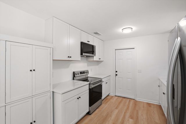 452 Madeline Drive, Goose Creek, SC 29445