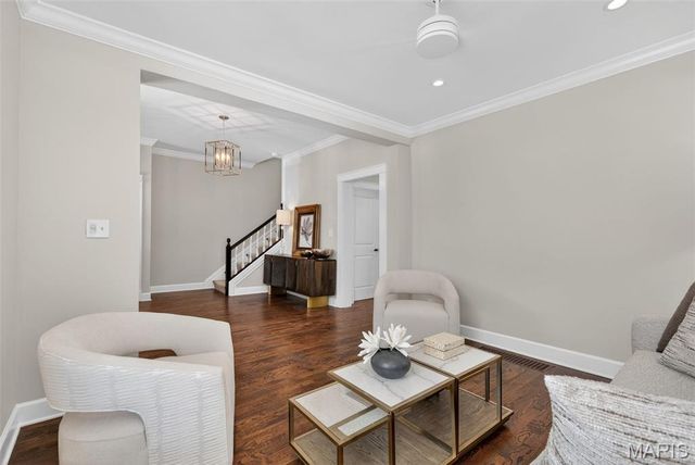 727 Marshall Avenue, Webster Groves, MO 63119