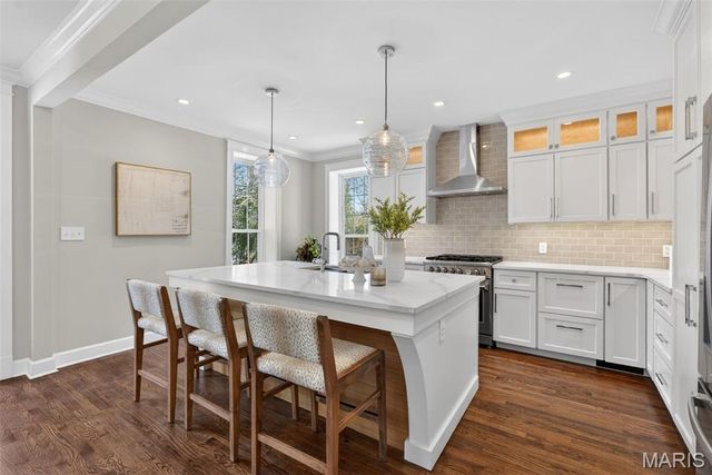 727 Marshall Avenue, Webster Groves, MO 63119