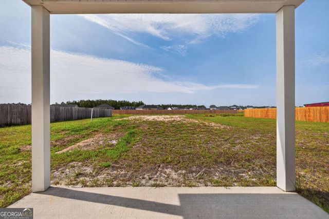 235 Deerfield Drive NE, Ludowici, GA 31316