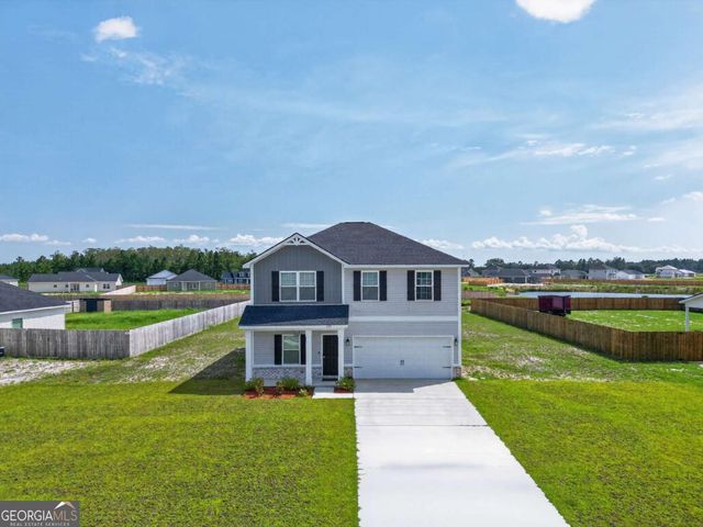 235 Deerfield Drive NE, Ludowici, GA 31316