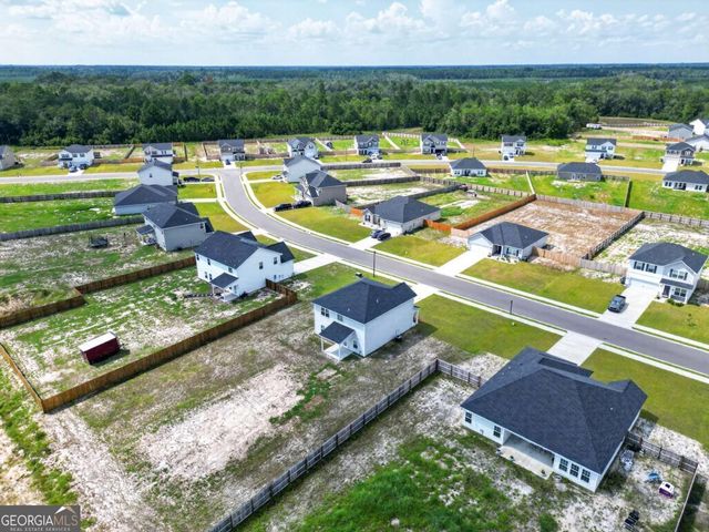 235 Deerfield Drive NE, Ludowici, GA 31316