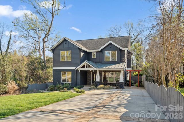 3220 Commonwealth Avenue, Charlotte, NC 28205