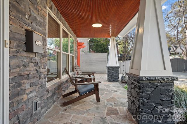 3220 Commonwealth Avenue, Charlotte, NC 28205