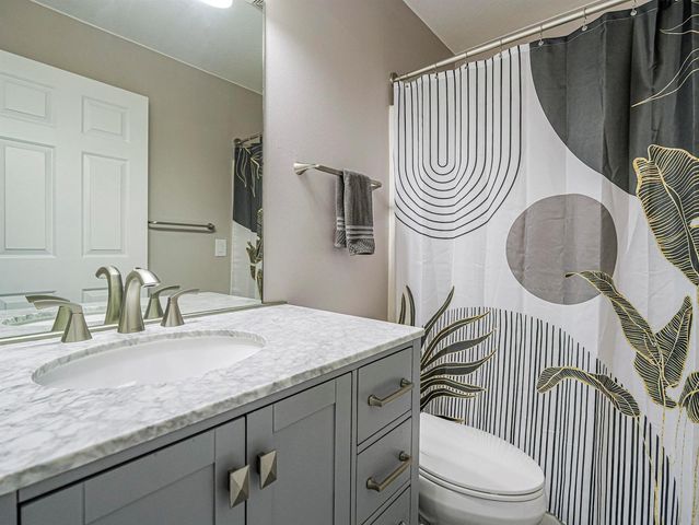 1456 25th Court SW, Vero Beach, FL 32962
