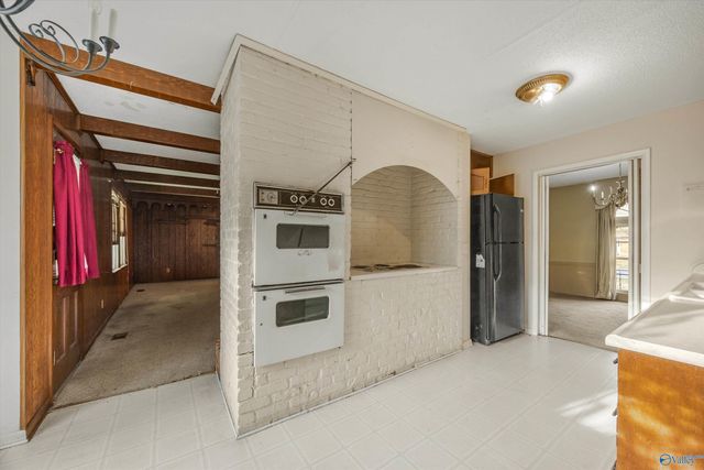 1302 Fletcher Avenue, Decatur, AL 35601