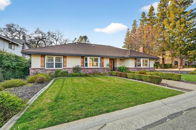 6610 Rio Oso Dr, Rancho Murieta, CA 95683