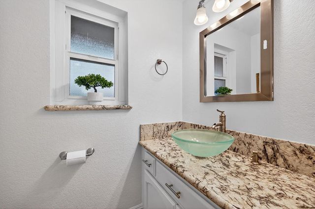 6610 Rio Oso Dr, Rancho Murieta, CA 95683