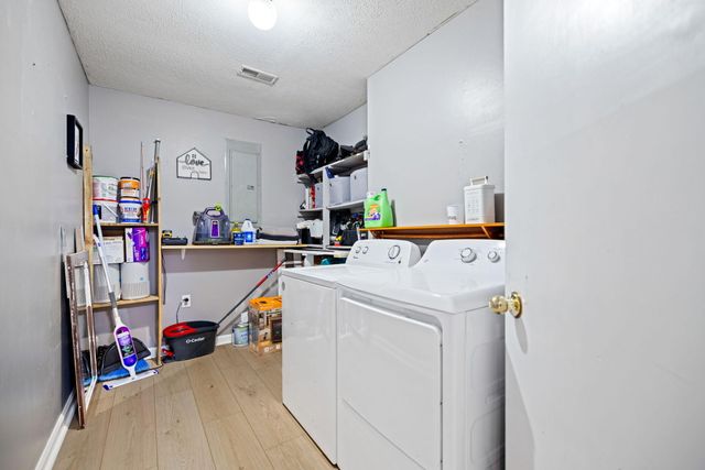 1092 Pilgrims Rest Road, Mckee, KY 40447