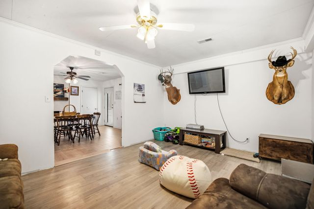 1092 Pilgrims Rest Road, Mckee, KY 40447