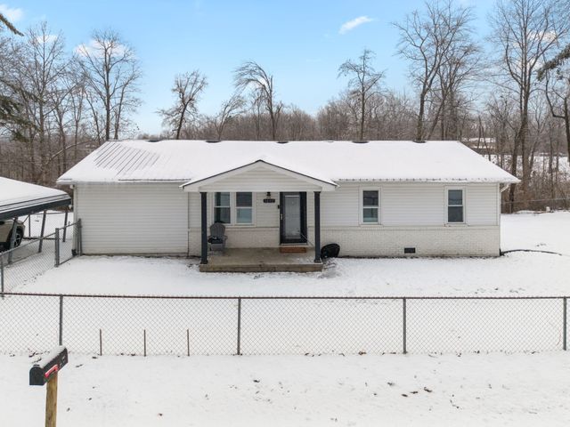 1092 Pilgrims Rest Road, Mckee, KY 40447