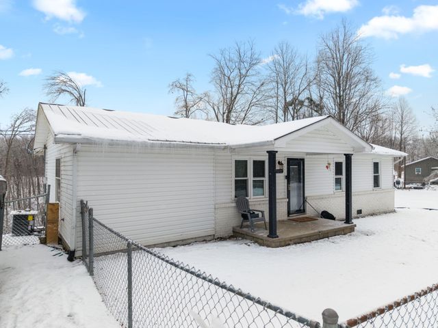 1092 Pilgrims Rest Road, Mckee, KY 40447