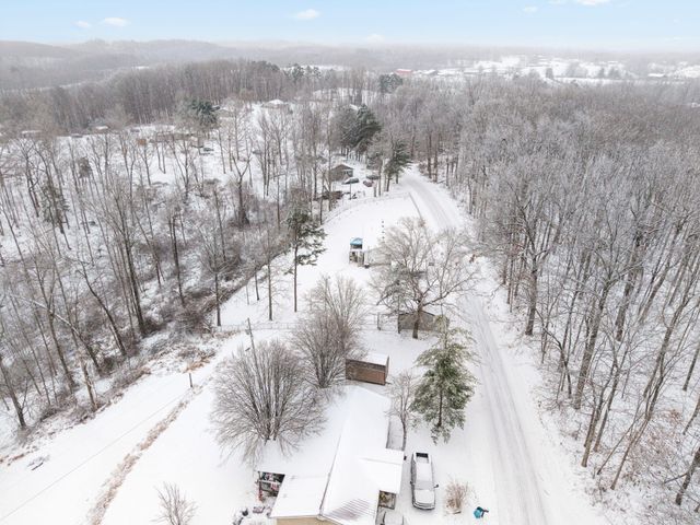 1092 Pilgrims Rest Road, Mckee, KY 40447