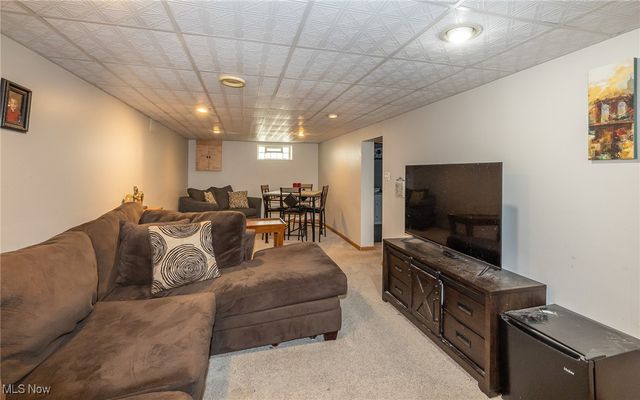 15472 Meigs Boulevard, Brook Park, OH 44142