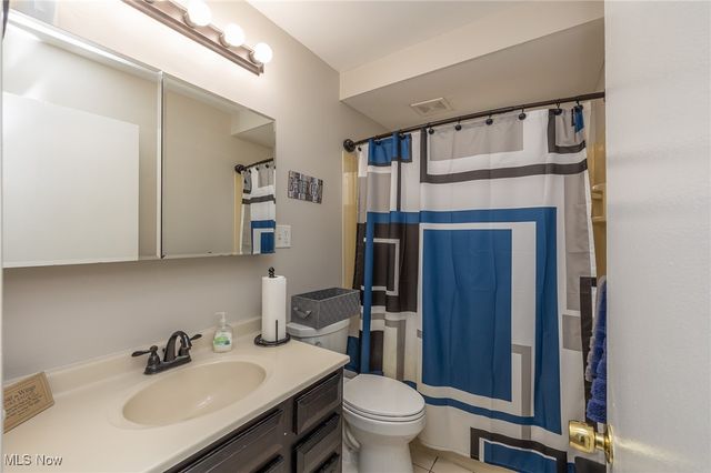 15472 Meigs Boulevard, Brook Park, OH 44142