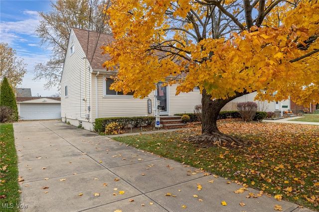 15472 Meigs Boulevard, Brook Park, OH 44142