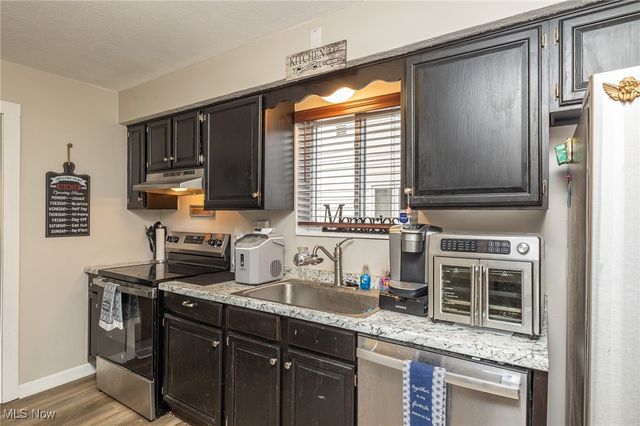 15472 Meigs Boulevard, Brook Park, OH 44142