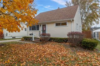 15472 Meigs Boulevard, Brook Park, OH 44142