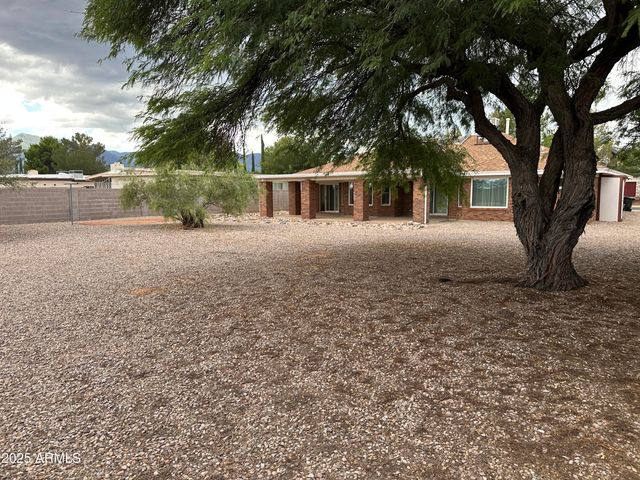 2413 S PLAYER Avenue, Sierra Vista, AZ 85650