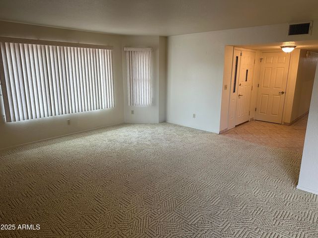 2413 S PLAYER Avenue, Sierra Vista, AZ 85650