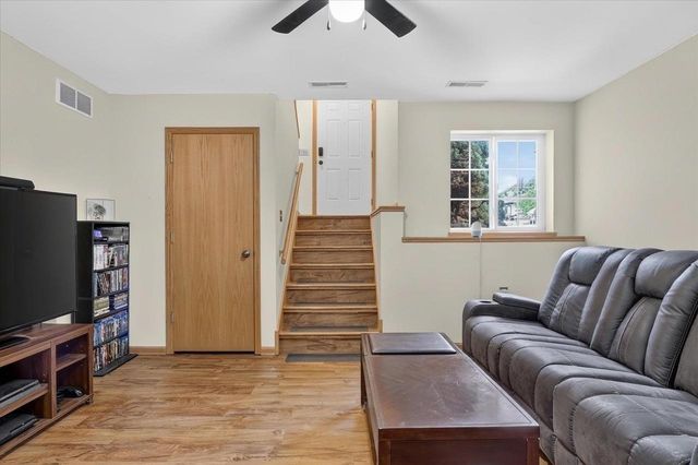 1201 Winston Drive, Edgerton, WI 53534