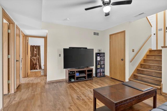 1201 Winston Drive, Edgerton, WI 53534
