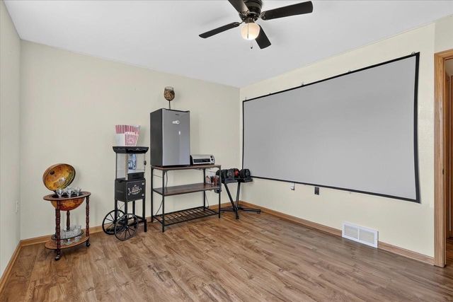 1201 Winston Drive, Edgerton, WI 53534
