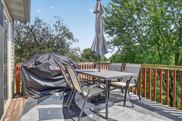 1201 Winston Drive, Edgerton, WI 53534