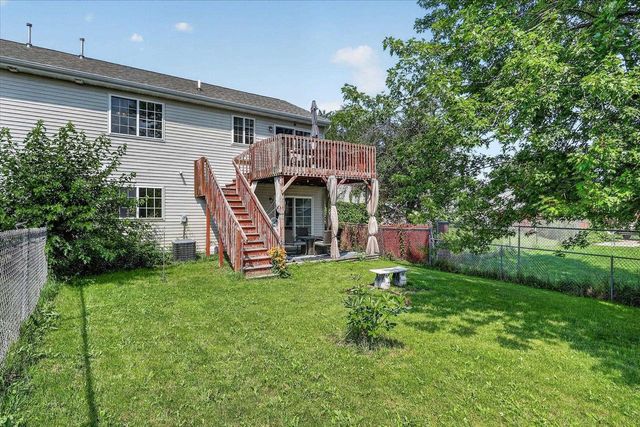 1201 Winston Drive, Edgerton, WI 53534