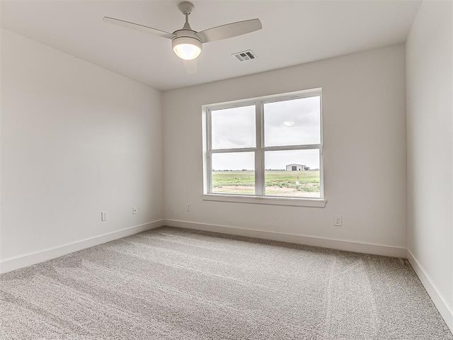 2692 S May Avenue, Guthrie, OK 73044