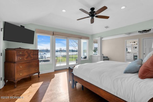 1 Carriage House Lane, Little Silver, NJ 07739