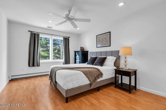 1 Carriage House Lane, Little Silver, NJ 07739