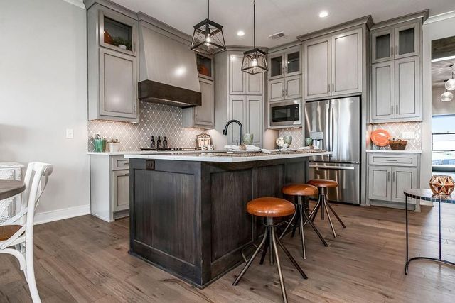 25055 W 141st Street, Olathe, KS 66061