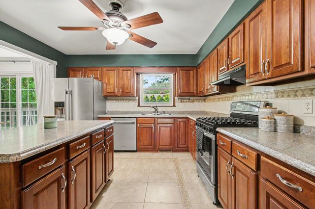 1594 Sunnyslope Drive, Crown Point, IN 46307