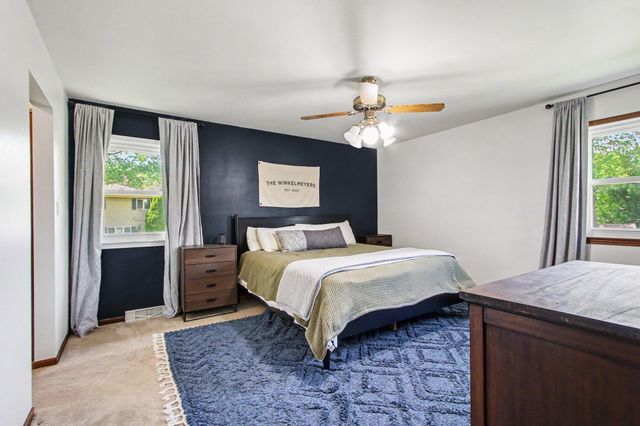 1594 Sunnyslope Drive, Crown Point, IN 46307
