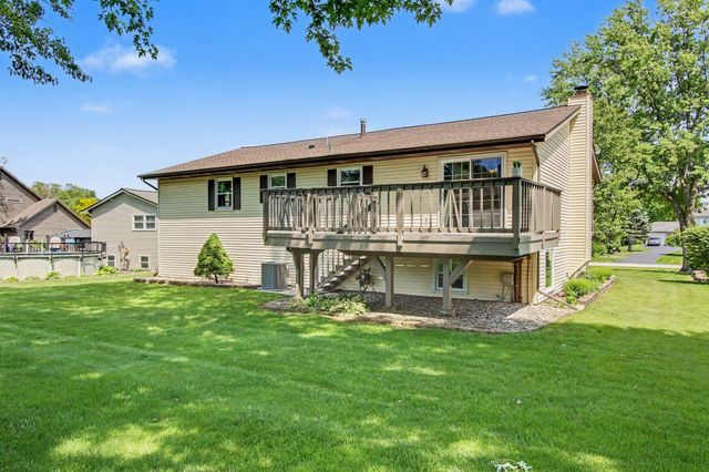 1594 Sunnyslope Drive, Crown Point, IN 46307
