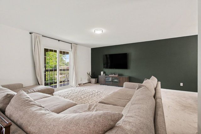 1594 Sunnyslope Drive, Crown Point, IN 46307