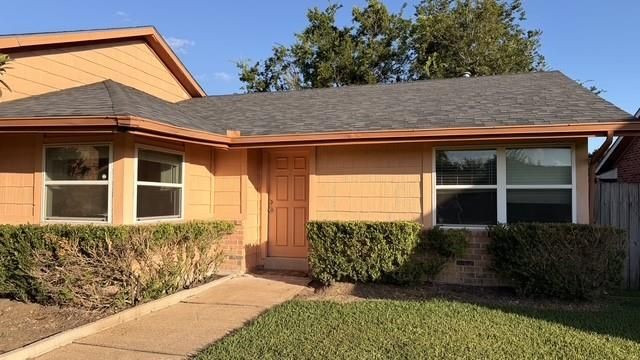 14215 Royal Hill Drive, Houston, TX 77083