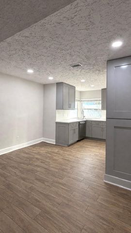 14215 Royal Hill Drive, Houston, TX 77083