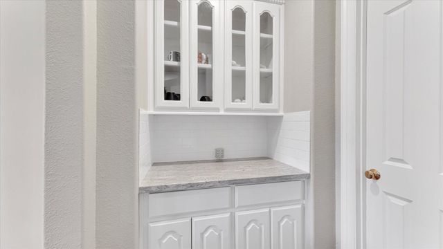 9011 Lady Laura Lane, Richmond, TX 77469