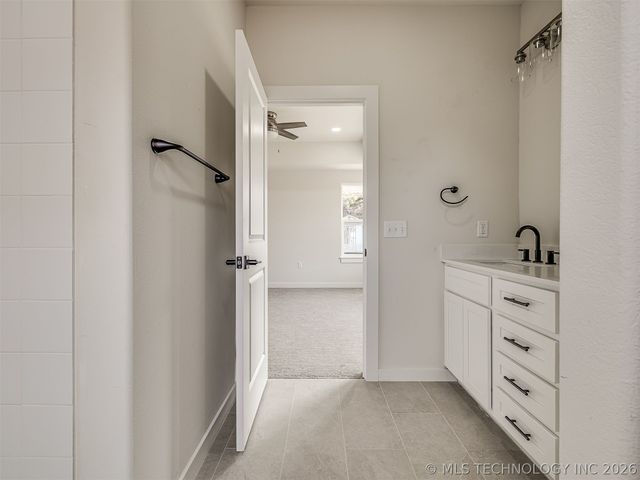 1831 Rockford Drive, Eufaula, OK 74432